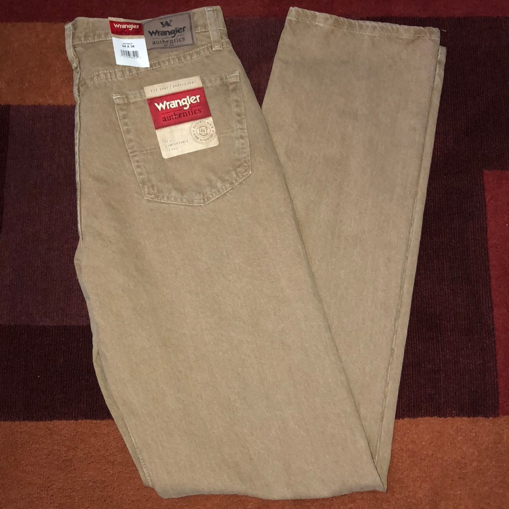 Wrangler Khakis (SHIPS TODAY)